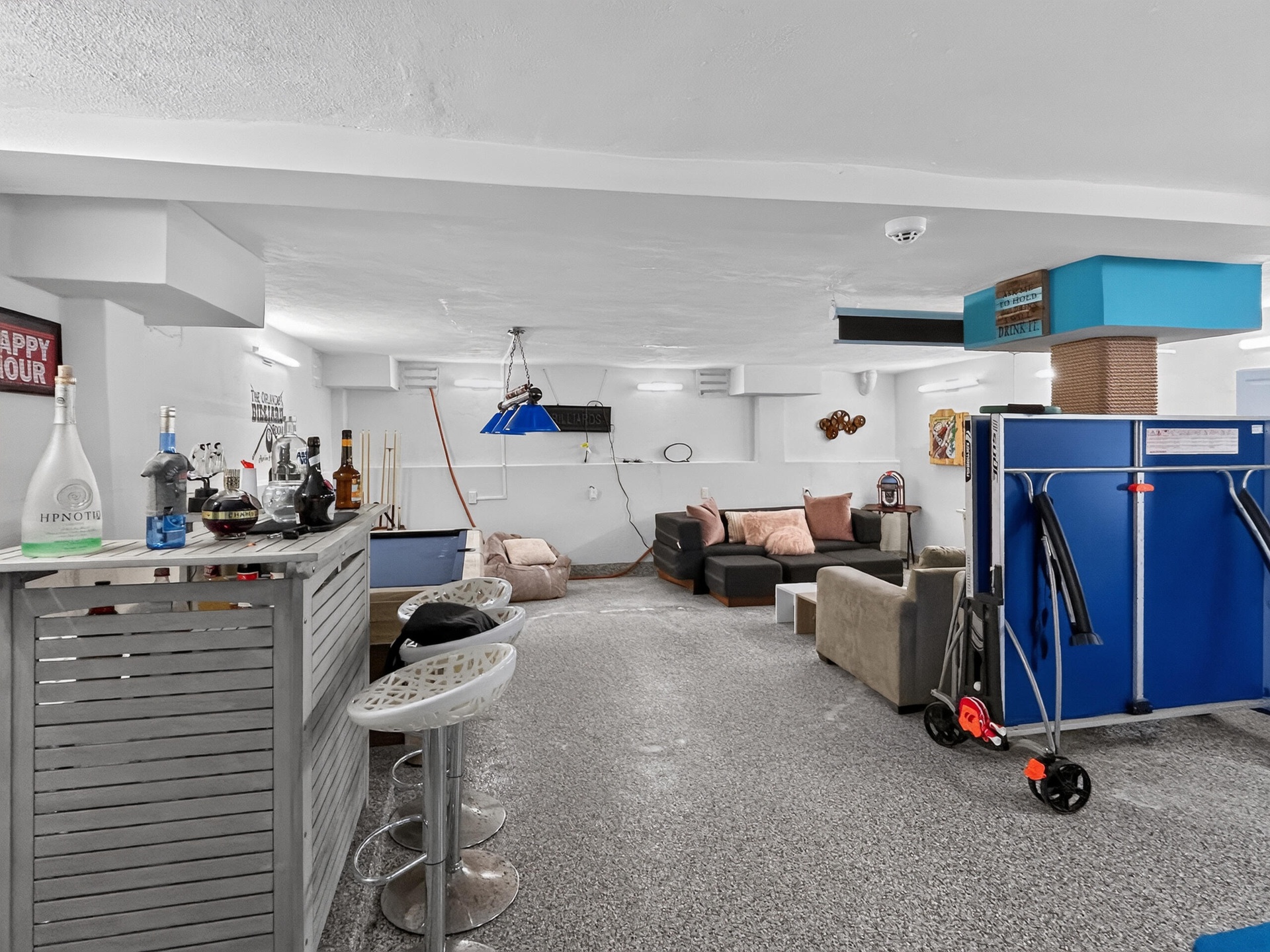 OVER 500 SQFT OF AIR CONDITIONED BONUS ROOM