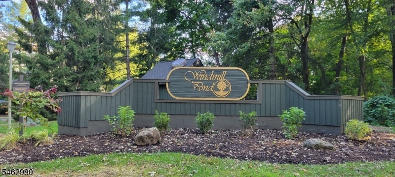 Welcome to Windmill Pond
