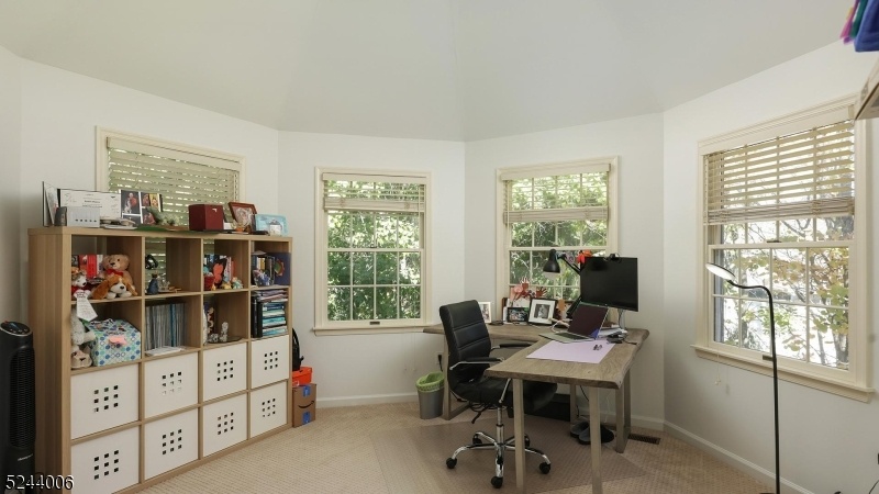 2nd floor office/sitting Room