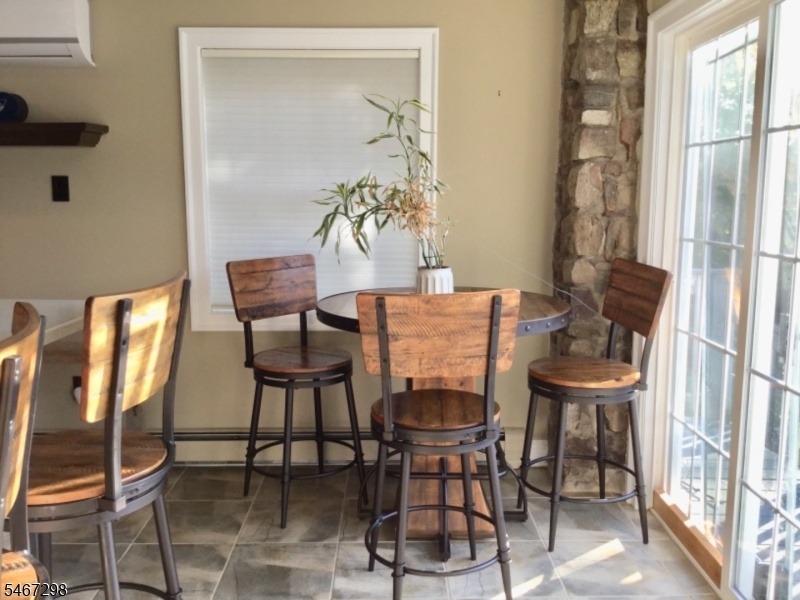 Eating area