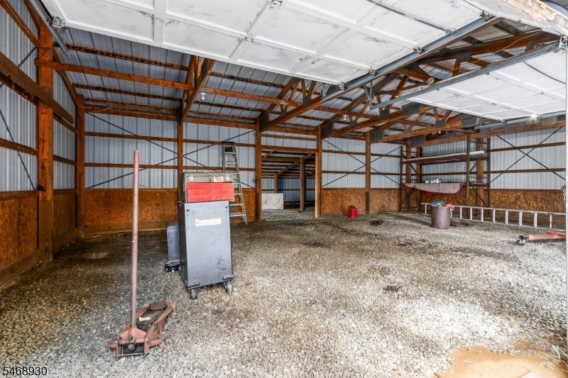 2 car bays