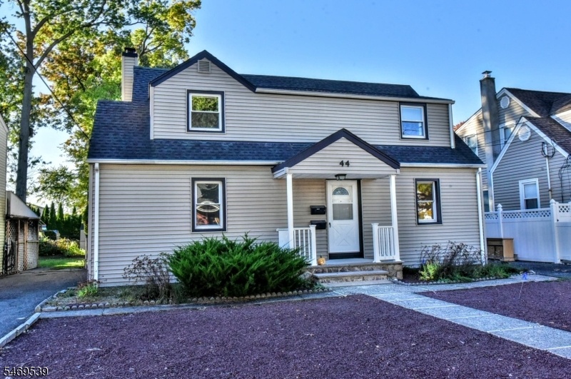 44 Ekings Ave