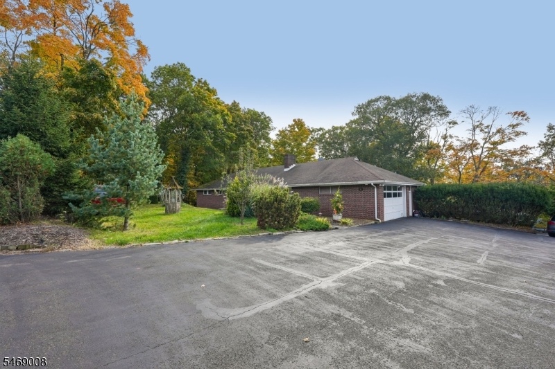 Ample Driveway Parking
