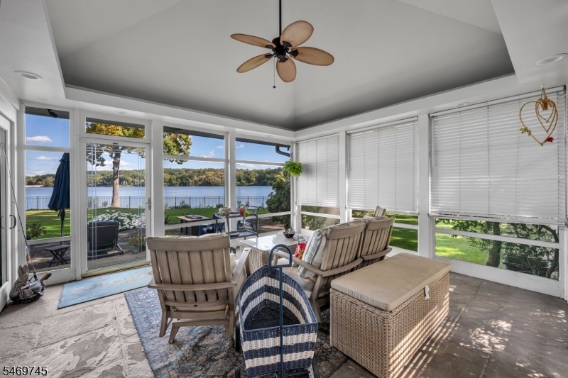 screened porch