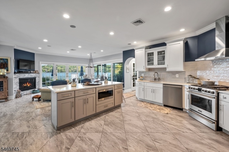 Kitchen island
