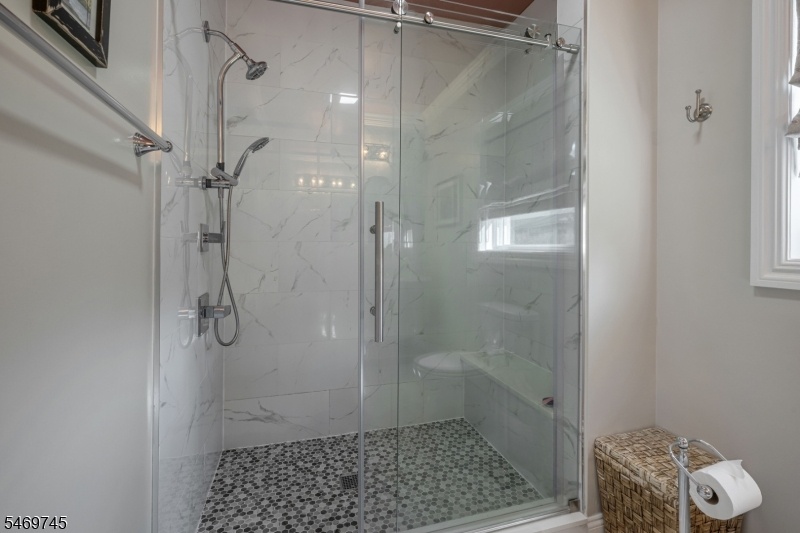 primary shower