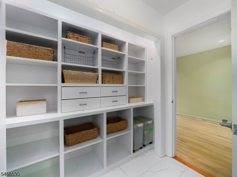 Kitchen Pantry Room