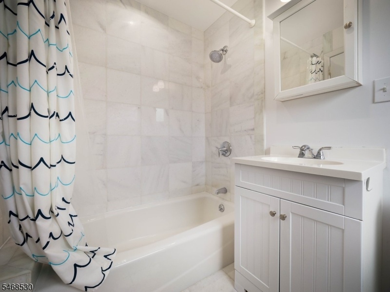 Second Floor Bath