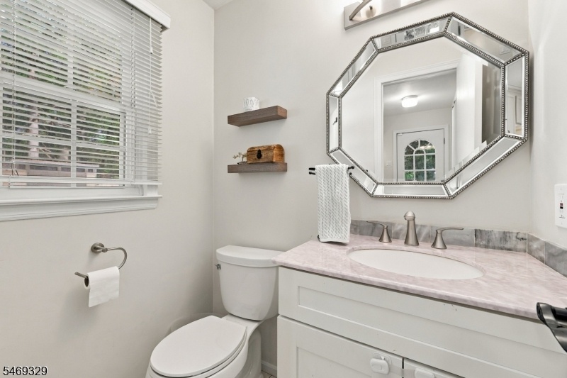 Powder Rm off Kitchen