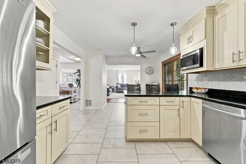 Kitchen - open view