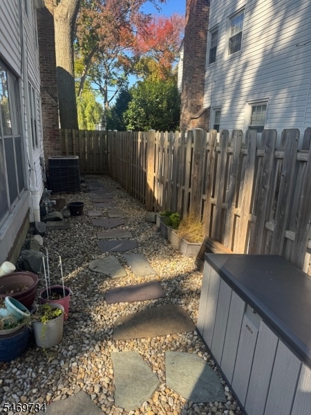 side yard