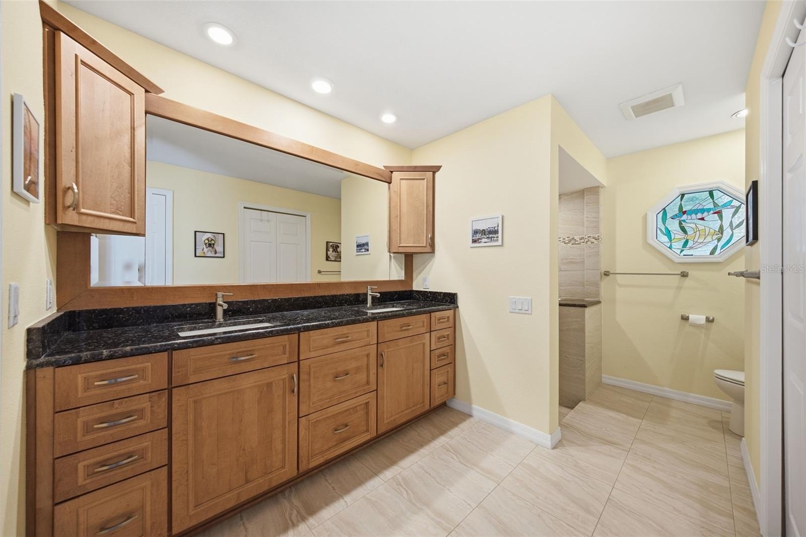 Primary Bedroom Bathroom