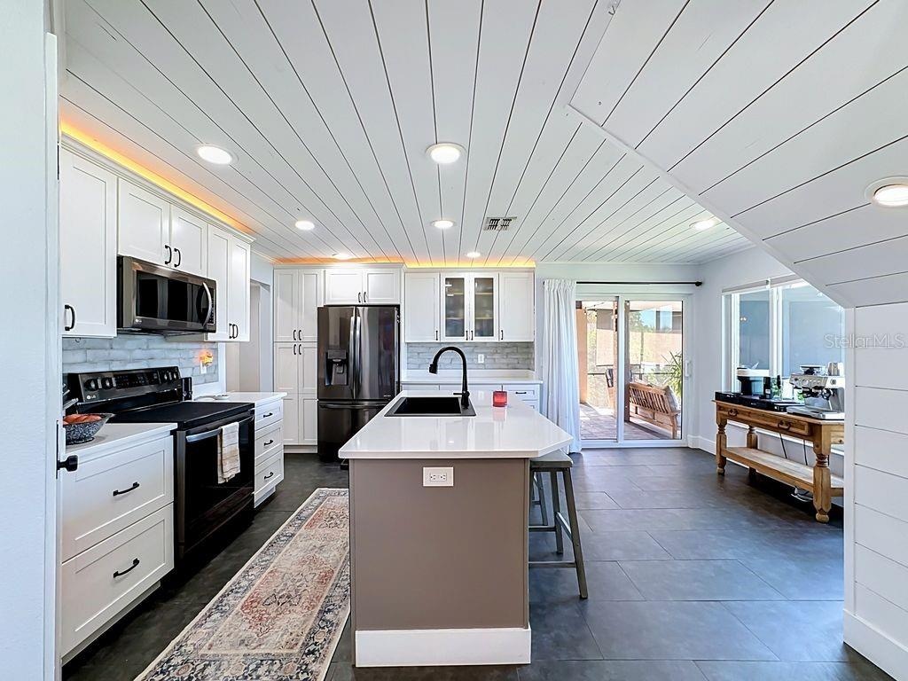 Kitchen Crown Lighting