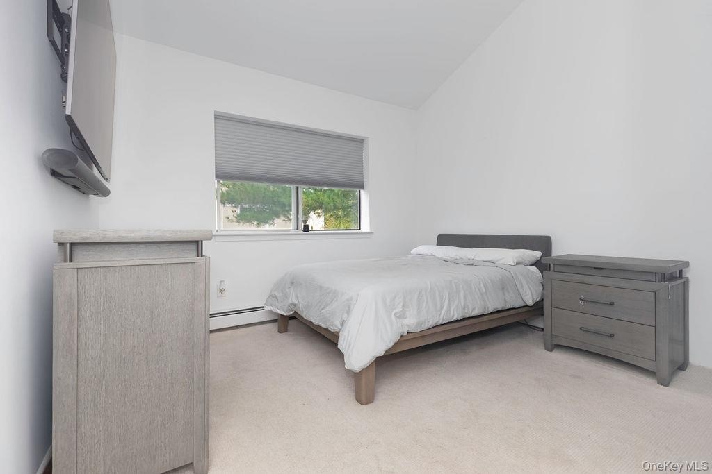 2nd floor bedroom