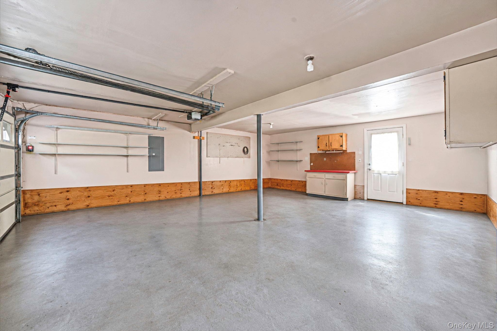 Garage has be digitally emptied.