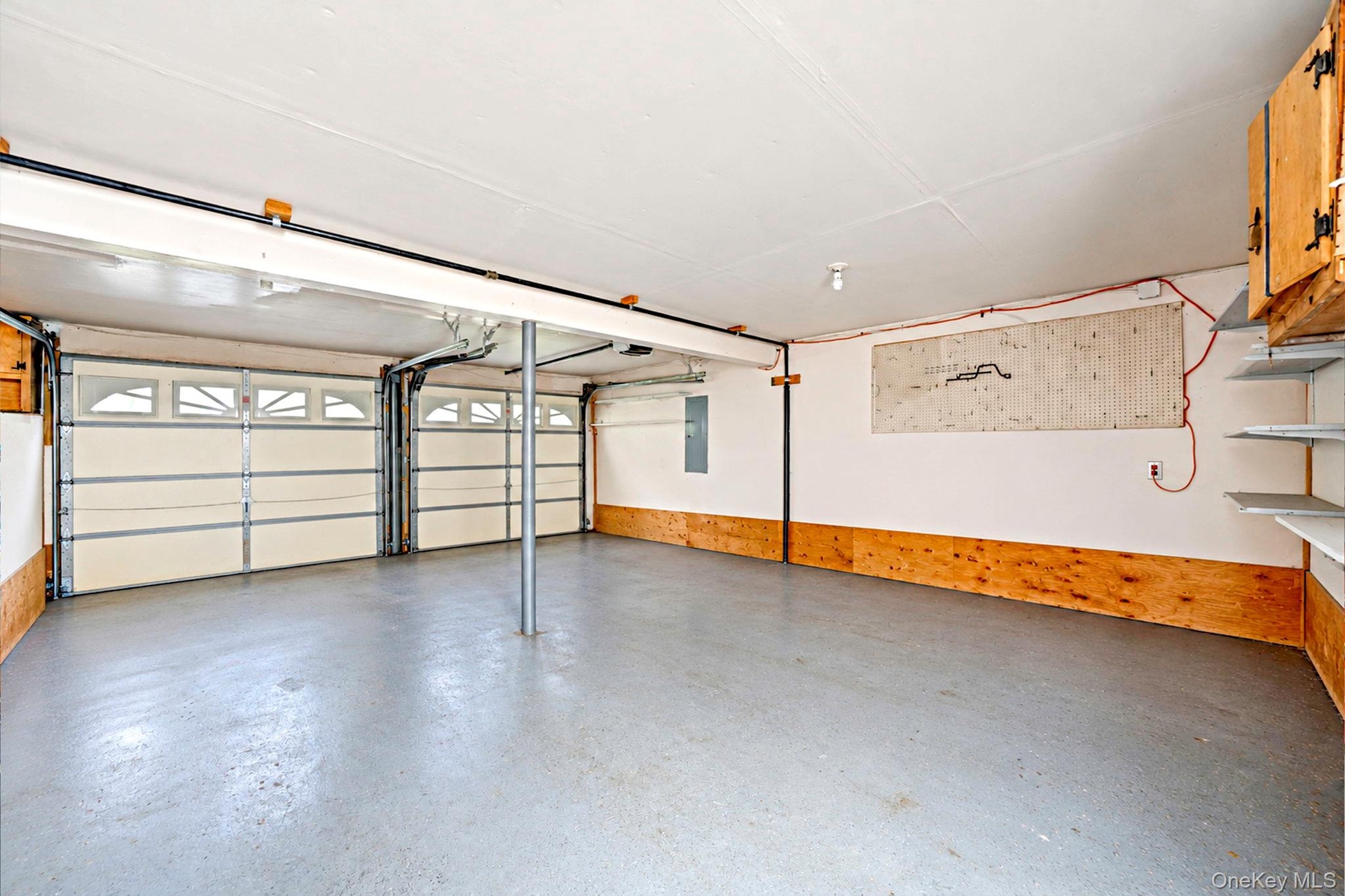 Garage has be digitally emptied.