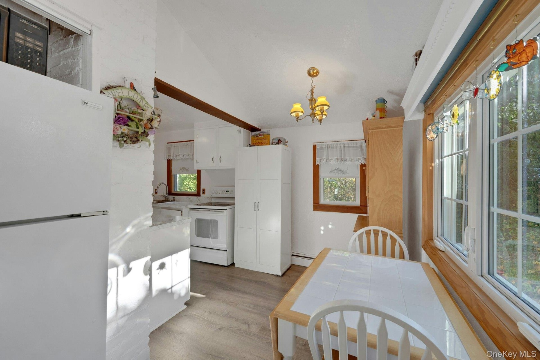 Here is your Kitchen eating area.