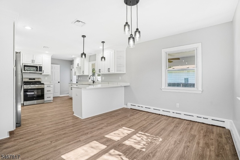 Dining Room/Kitchen