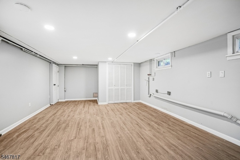Bonus Room Basement