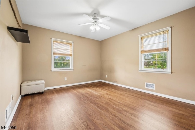 Bedroom #2