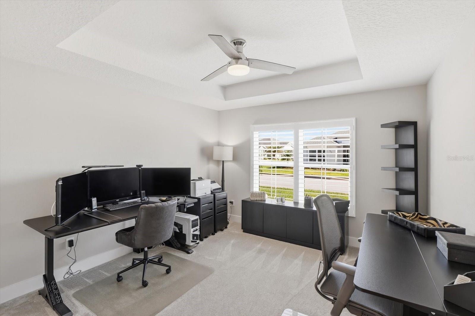 bedroom 3/office