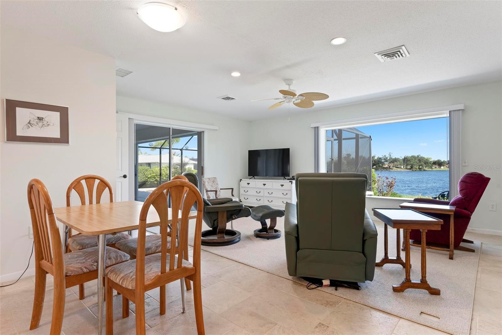 Dinette/Great Room