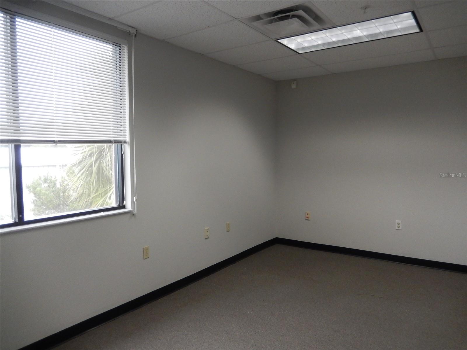 Office w/ window, adjoins another