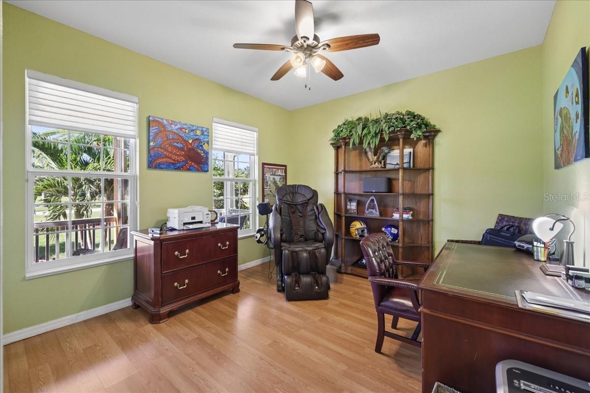 Office or 4th bedroom