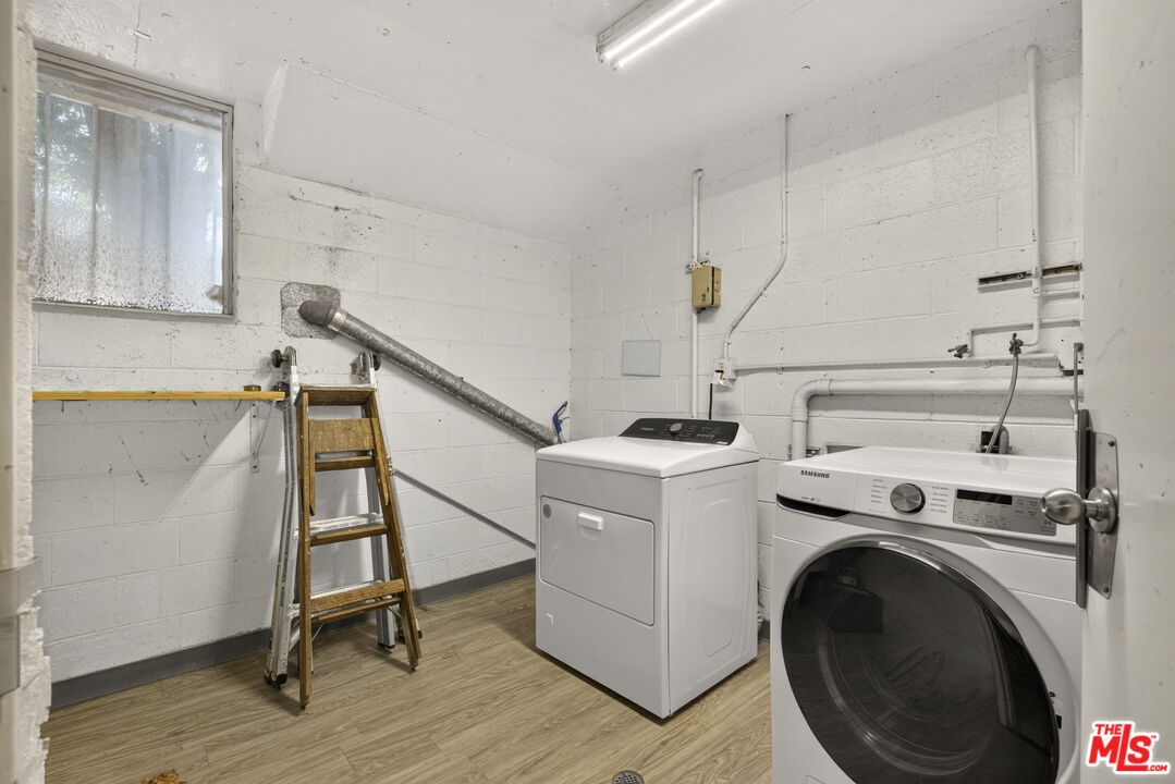 Full Size Washer & Dryer in Ga
