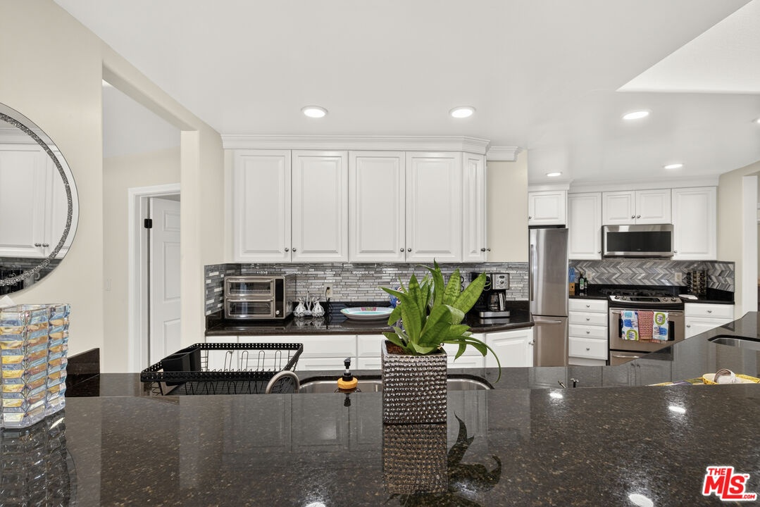 Gourmet Kitchen