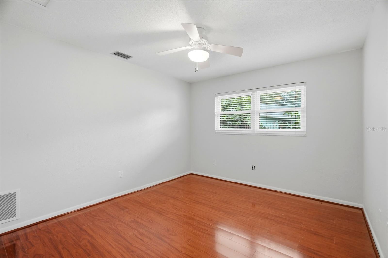Third bedroom.