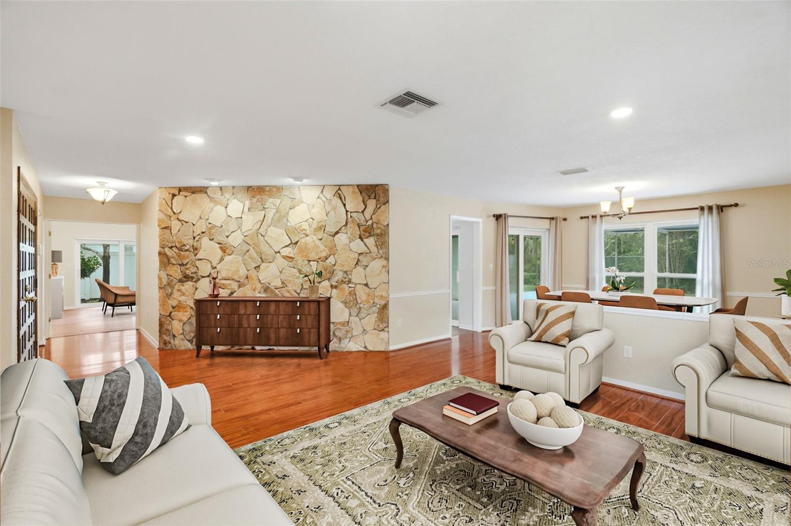 Generous sized living room.