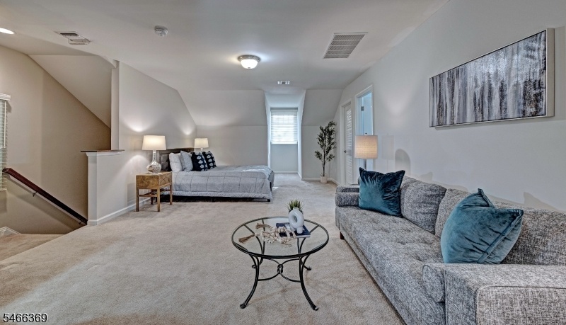 Guest/Bonus Room