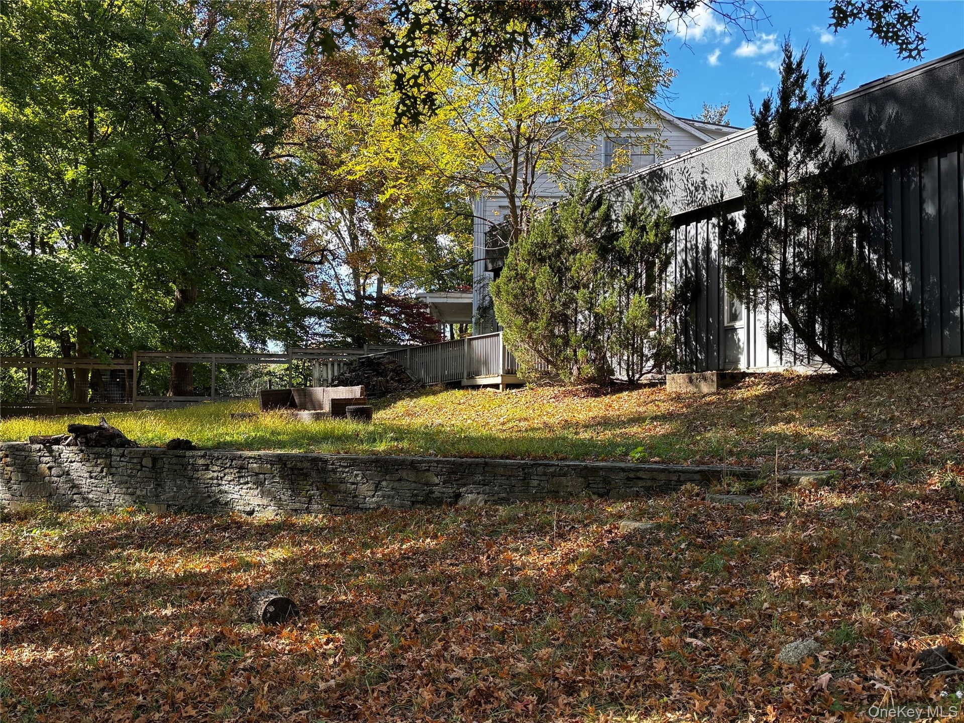 Lawn & Retaining Wall