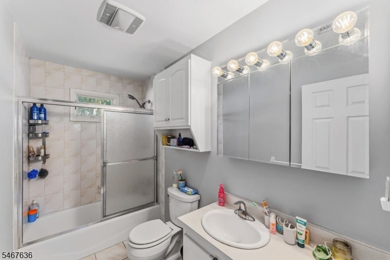 Bath Room