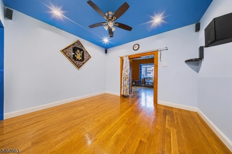 2nd Floor Family Room