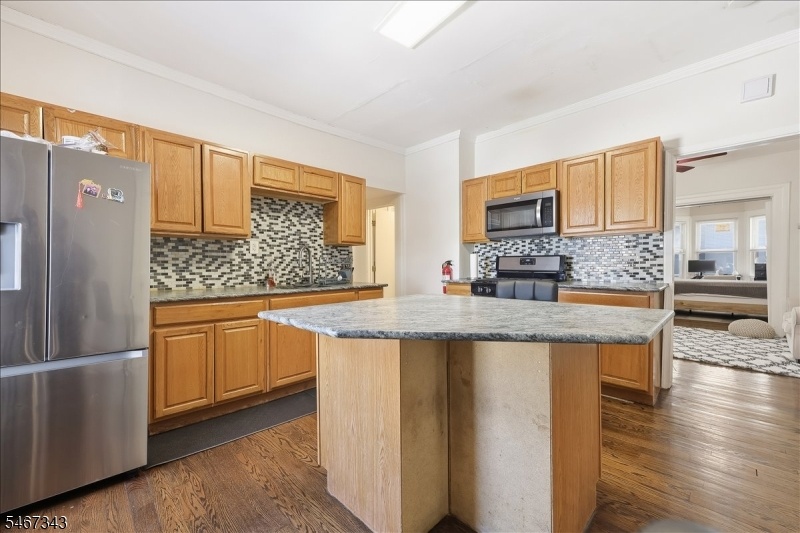 Kitchen - Unit 1