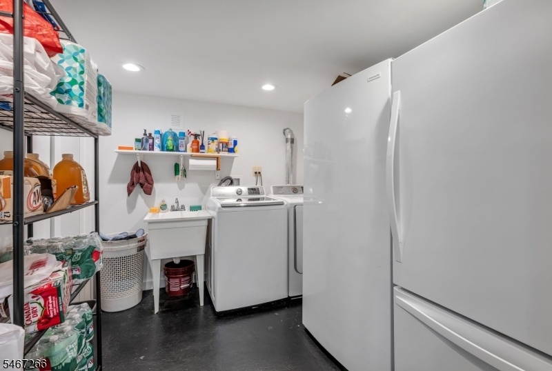 Lower Level Laundry