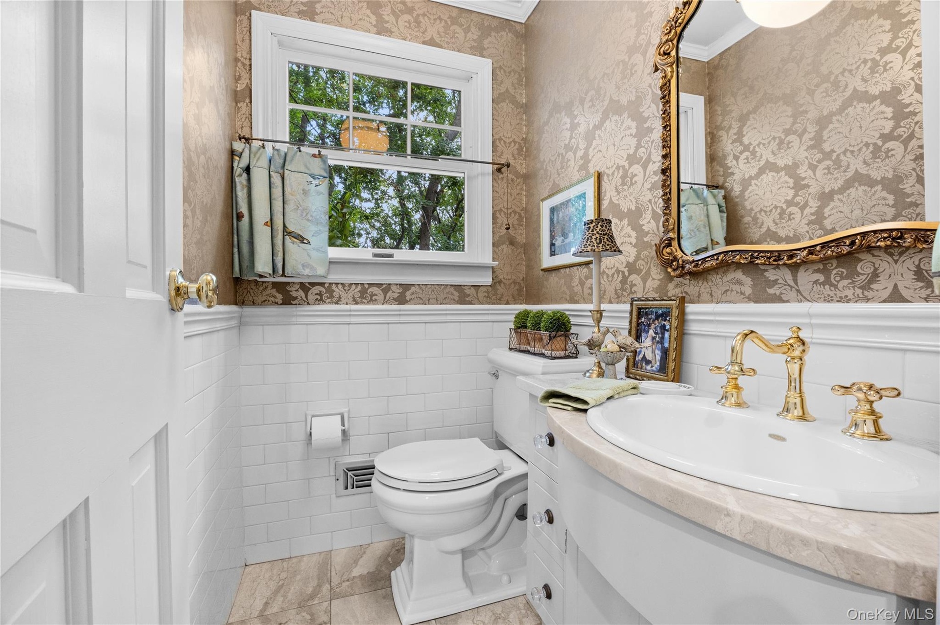 Powder Room