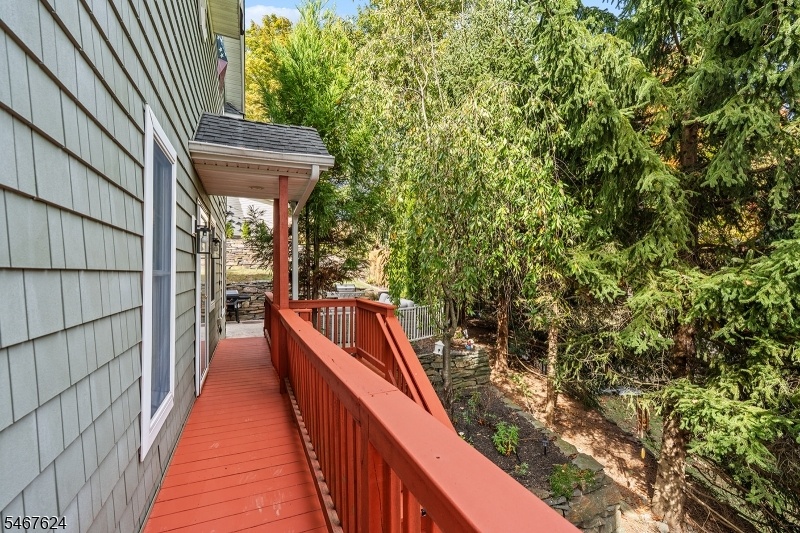 Wrap around deck