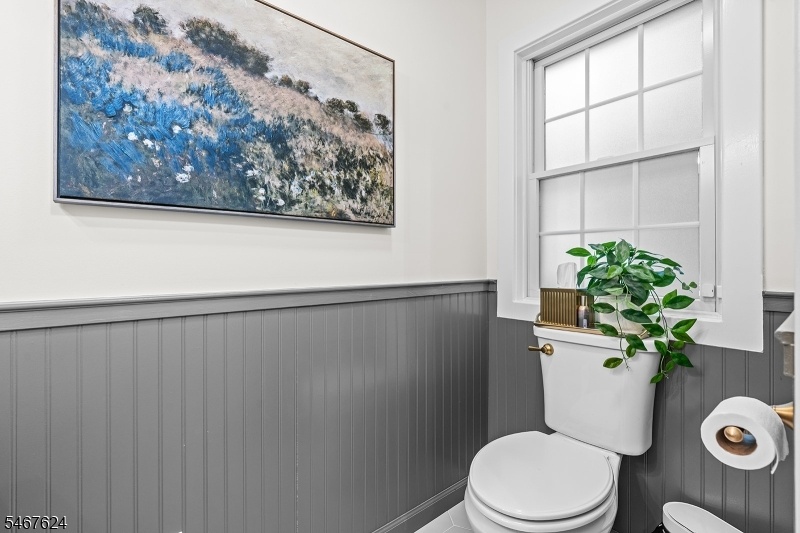 Powder room