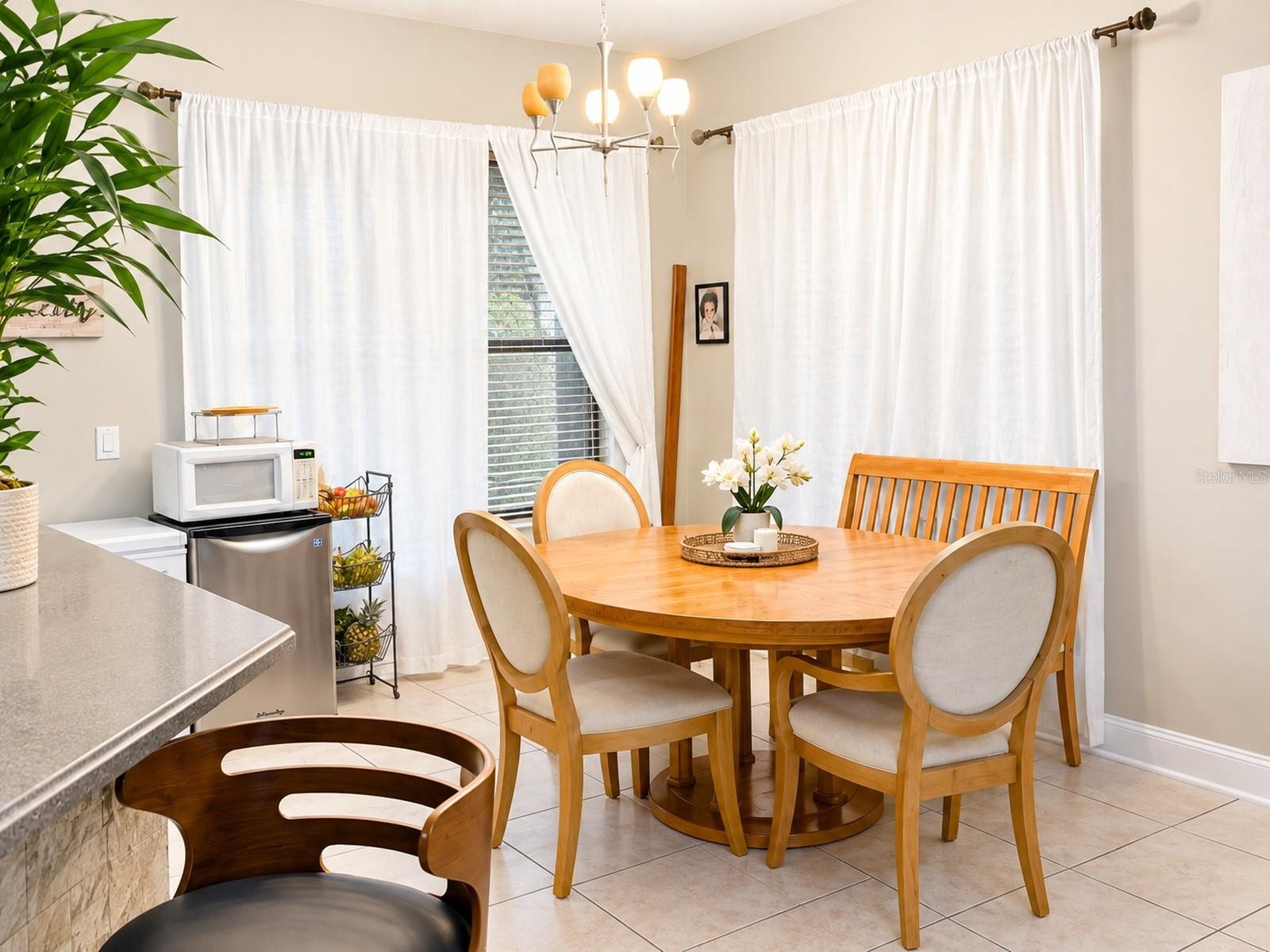 Eat in Kitchen