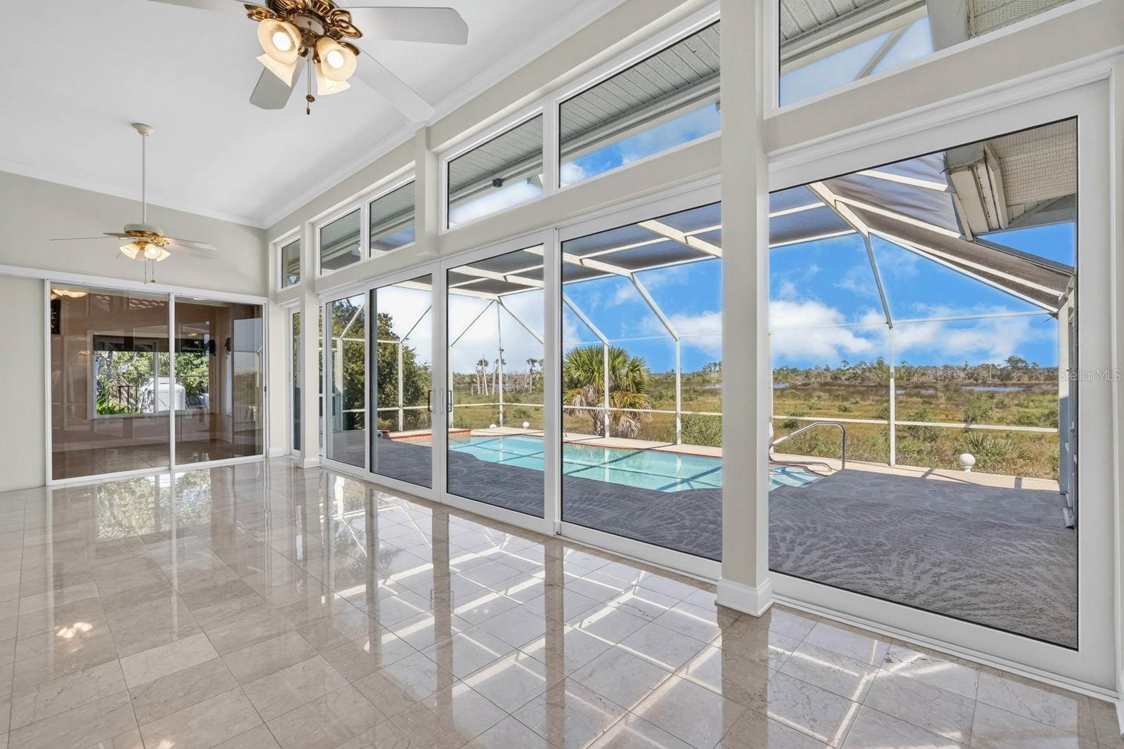 Spectacular Floor-to-Ceiling Glass Walls