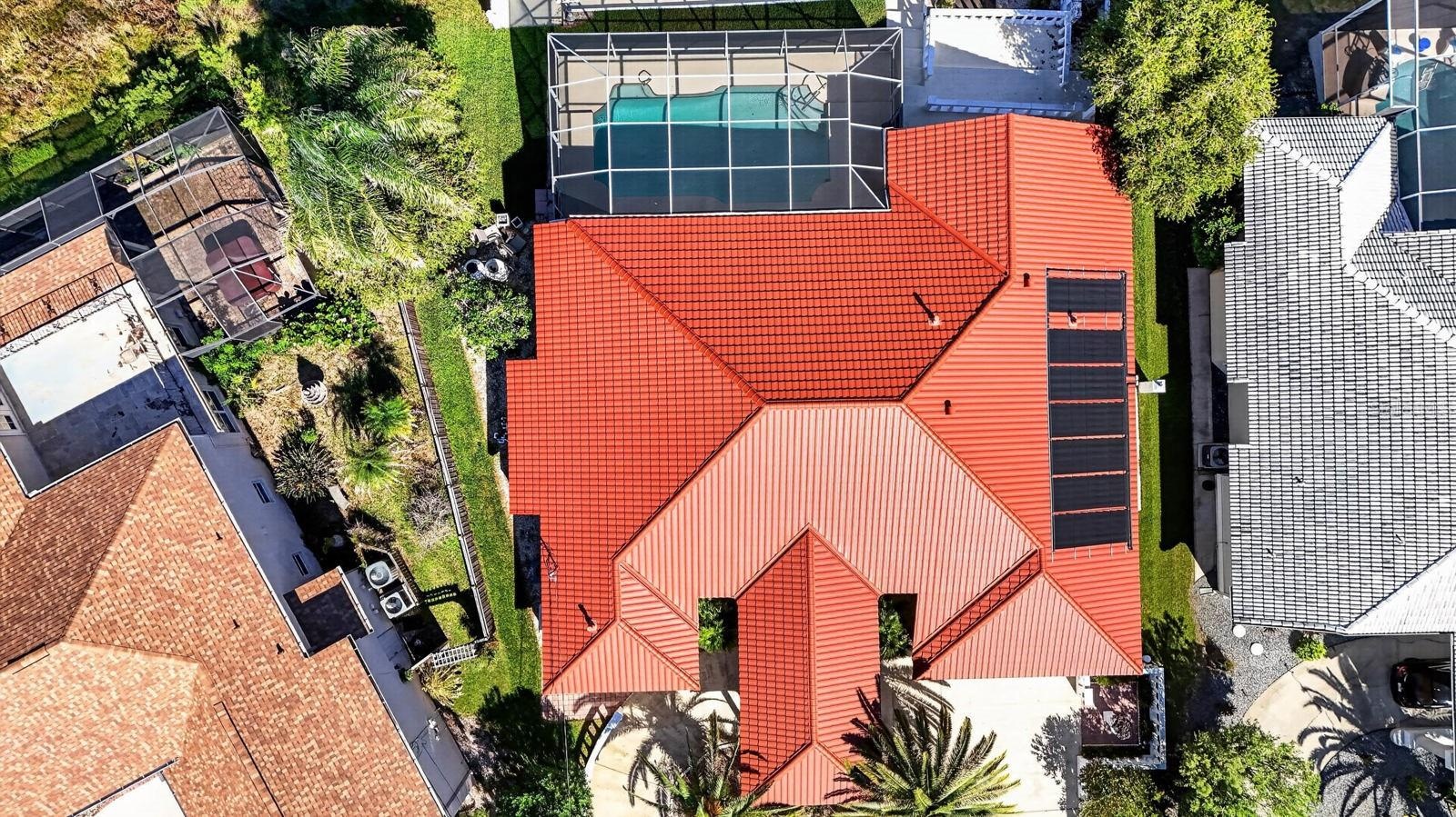 Beautifully Landscaped Circular Driveway