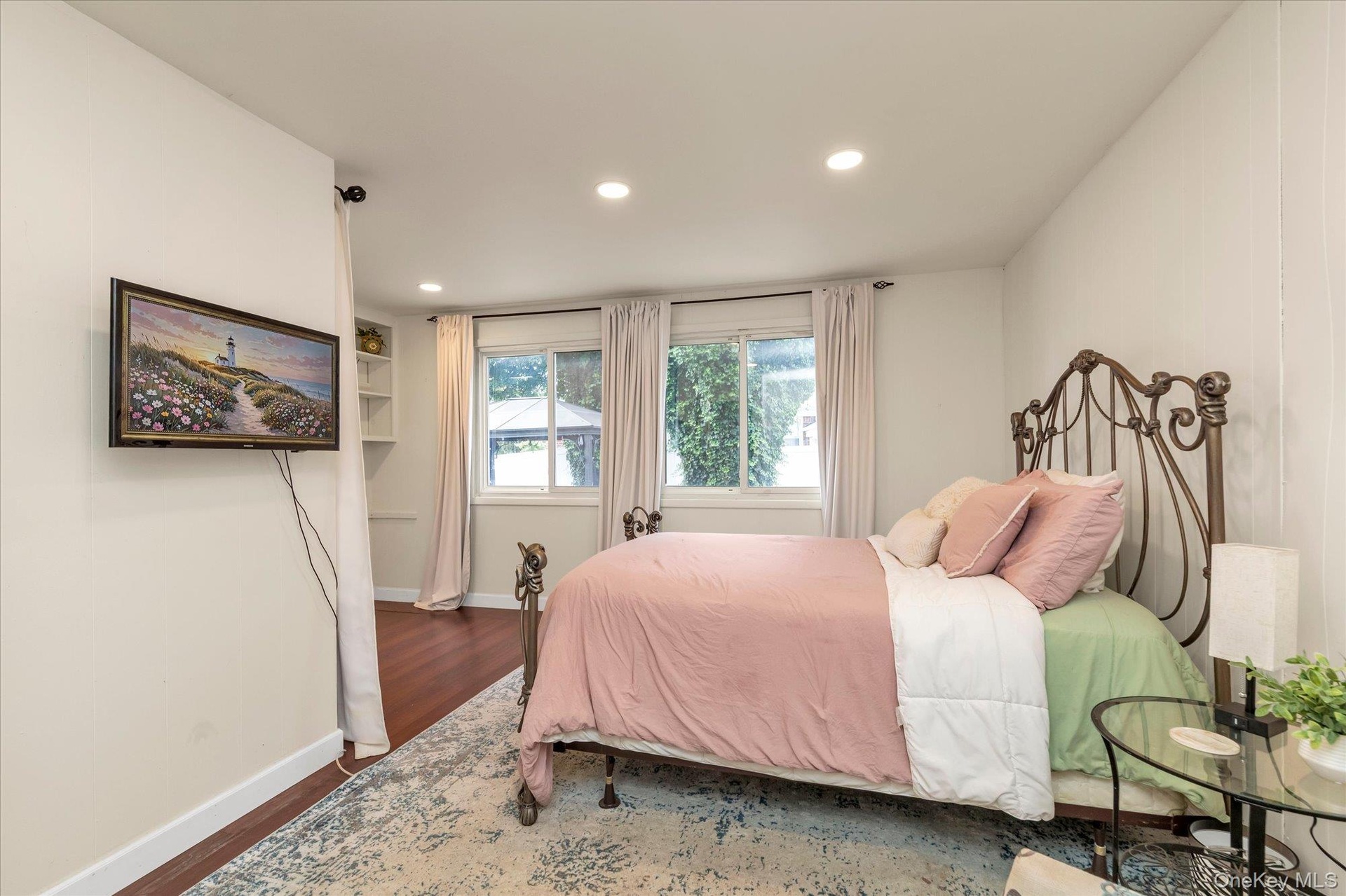 1st Floor Bedroom
