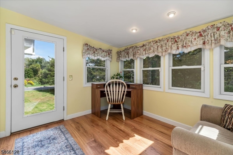 Sun Room (47)