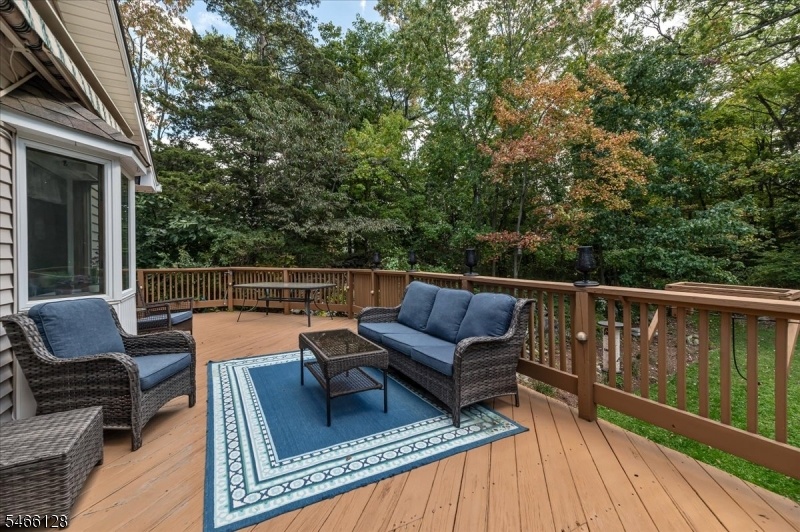 Rear Deck (47)