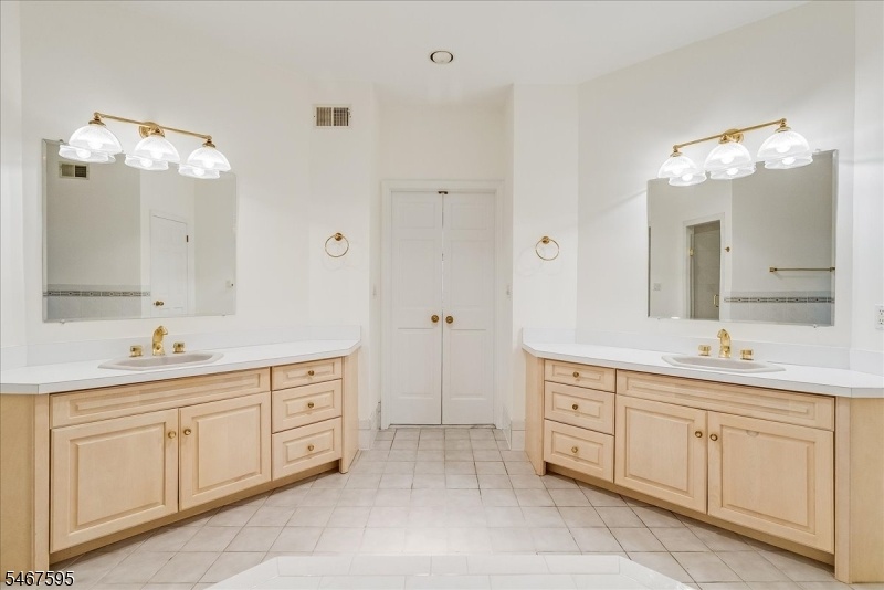 1st floor Primary Bath