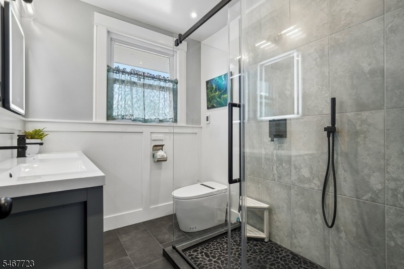 Main Bath