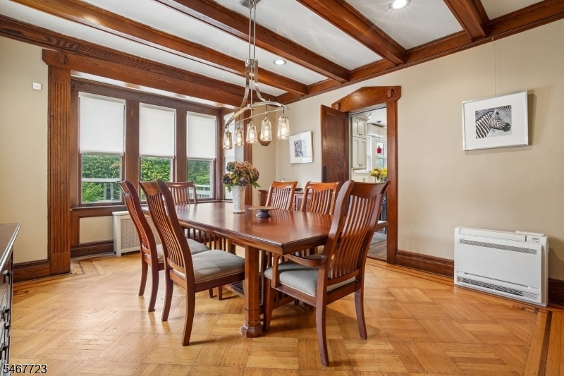 Dining Rm
